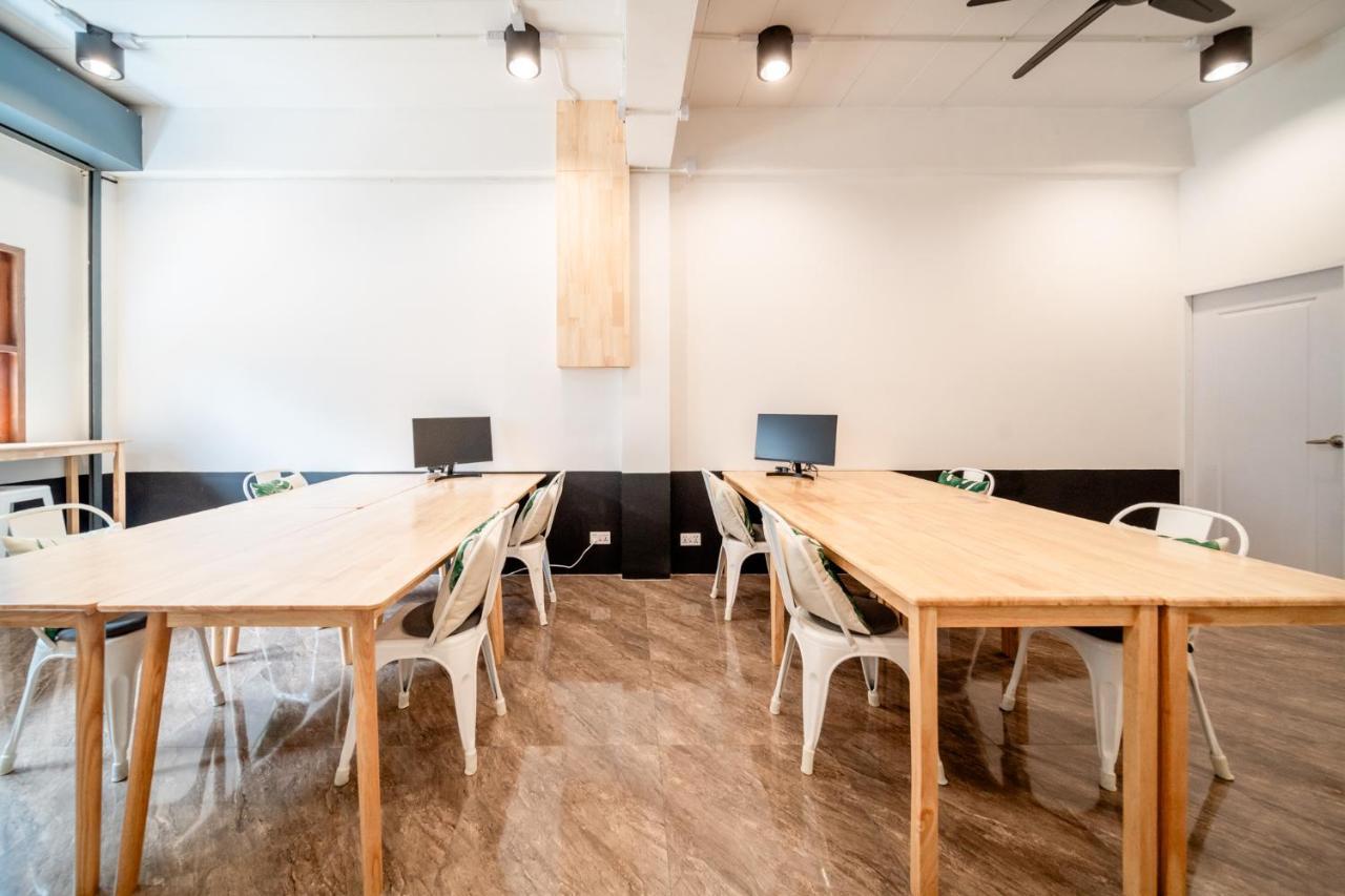 Socialer Coliving & Coworking Space Чиангмай Екстериор снимка