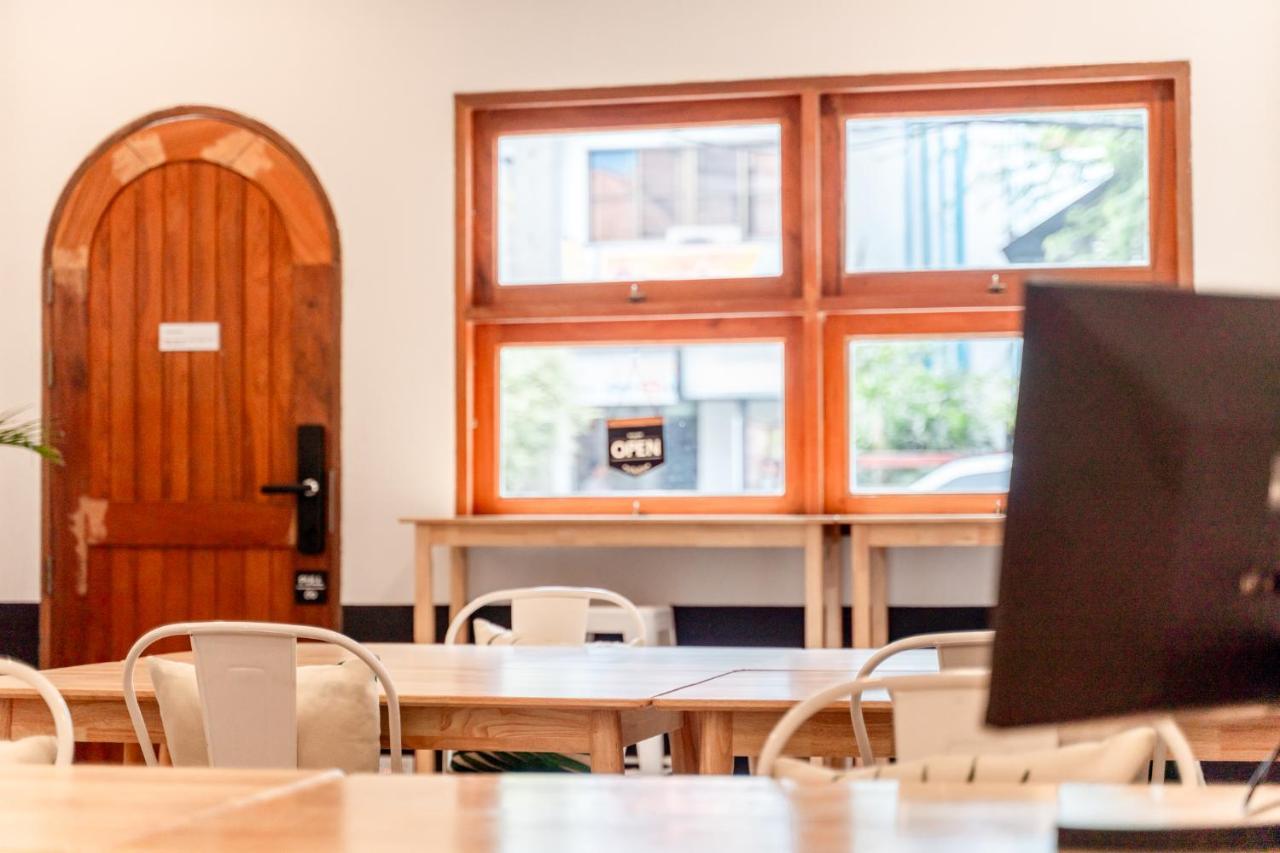 Socialer Coliving & Coworking Space Чиангмай Екстериор снимка